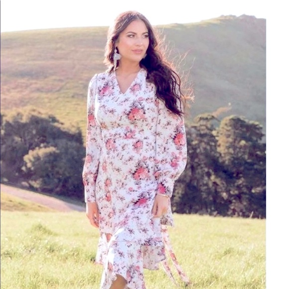 Rachel Parcell Dresses & Skirts - NWOT Rachel Parcell Blue Tiered Dress